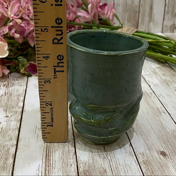 Signed Pottery Glazed Japanese Tea Cup - Picture 11 of 11